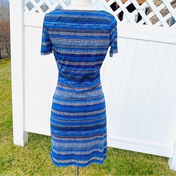 ZERO Geometric Print Dress - Picture 13 of 16